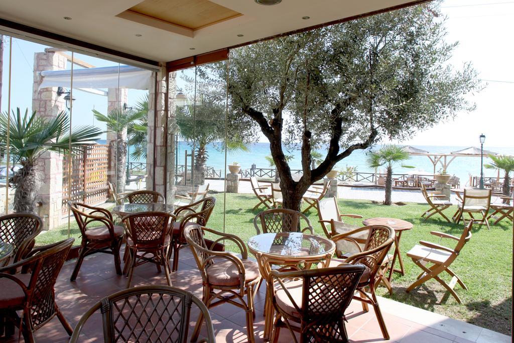 Hotel Paralio Possidi Exterior foto